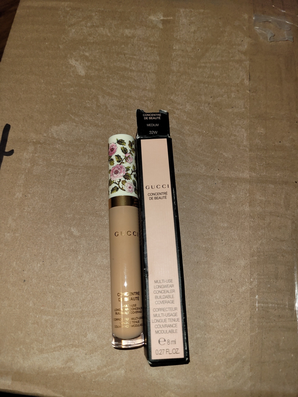 🙈Gucci Concealer- Medium 32W